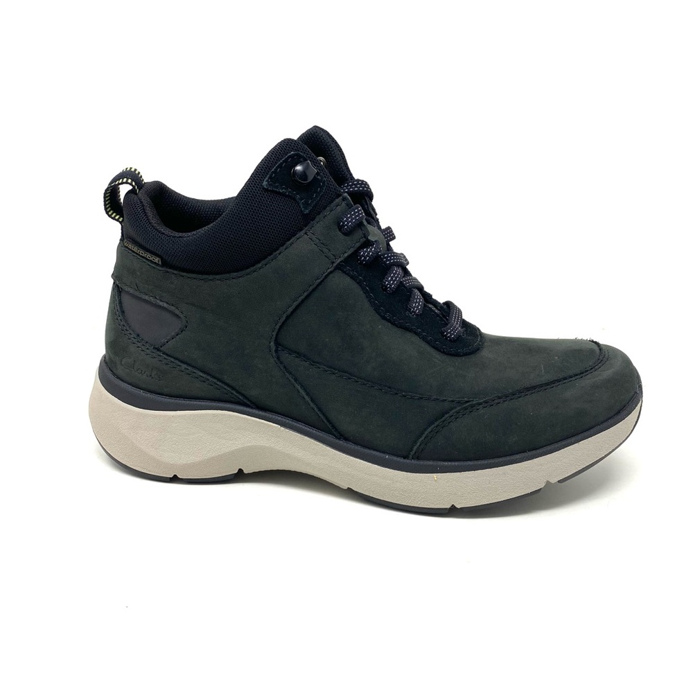 Clarks Wave 2.0 Mid Waterproof Boots Black Combi Leather Women’s New